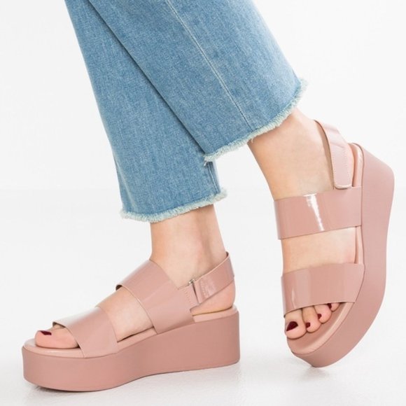 Steve Madden Shoes - Steve Madden Pink Platform Sandals